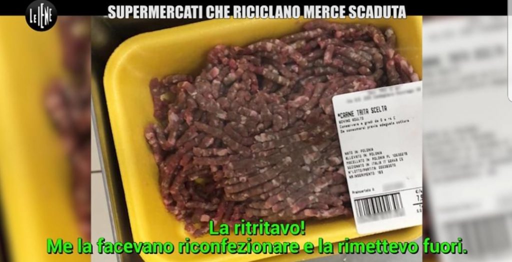 Non solo carne: come i supermercati riciclano ogni merce scaduta