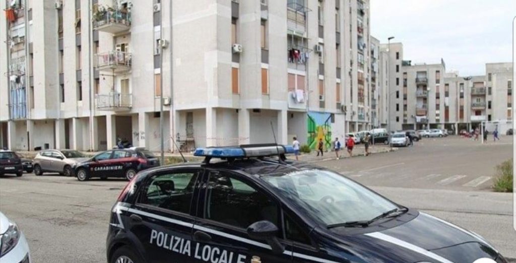 Taranto, si è svegliata dal coma la bimba di 6 anni gettata dal balcone dal padre