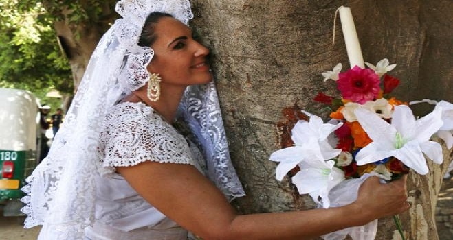 In Messico le donne sposano gli alberi al posto degli uomini