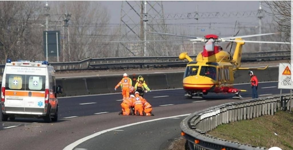 Autostrade Milano: 1 morto e 10 feriti, 5 sono Bambini