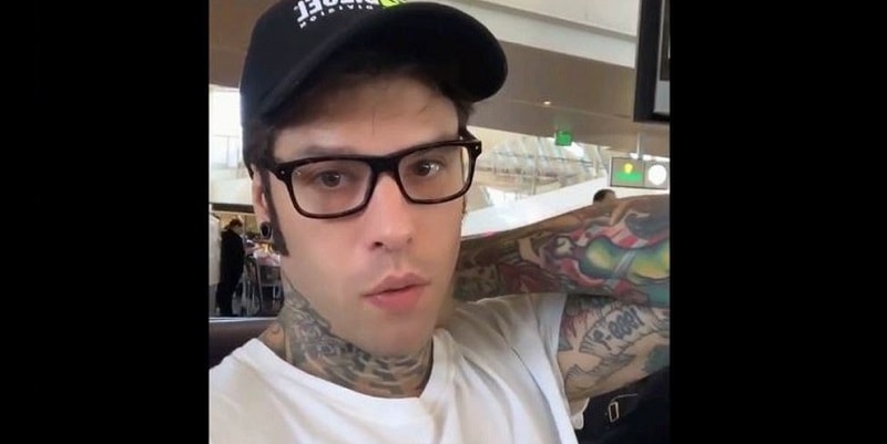 “Aiutatemi, l’ho persa”, Fedez chiede aiuto ai suoi fan e loro rispondono