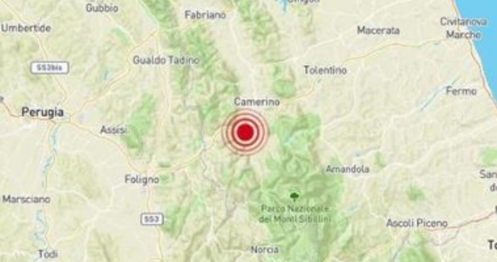 Terremoto in provincia di Macerata: scossa a Muccia, gente in strada