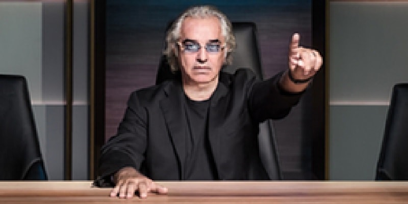 Briatore la tocca piano: «Il reddito di cittadinanza? È una ca**…»