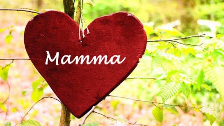 LE 10 FRASI PIÙ BELLE DA DEDICARE ALLA MAMMA