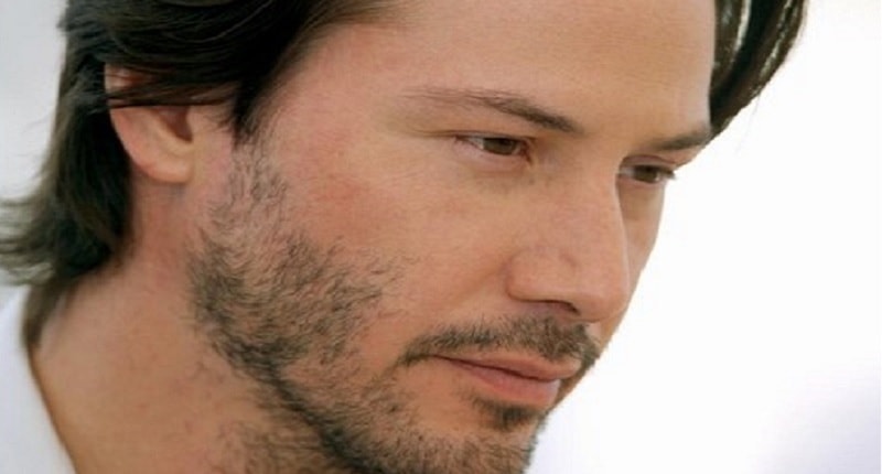 Keanu Reeves lancia l’appello: “Sono single, cerco la donna giusta”