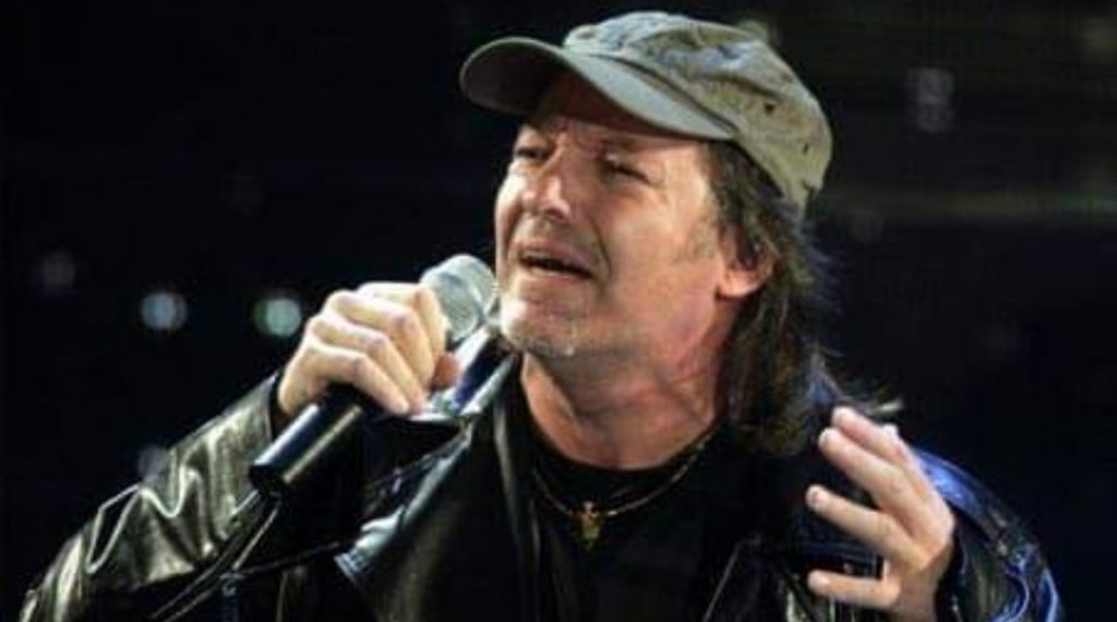 “Sarà la sua ultima canzone”, Vasco Rossi lascia la musica