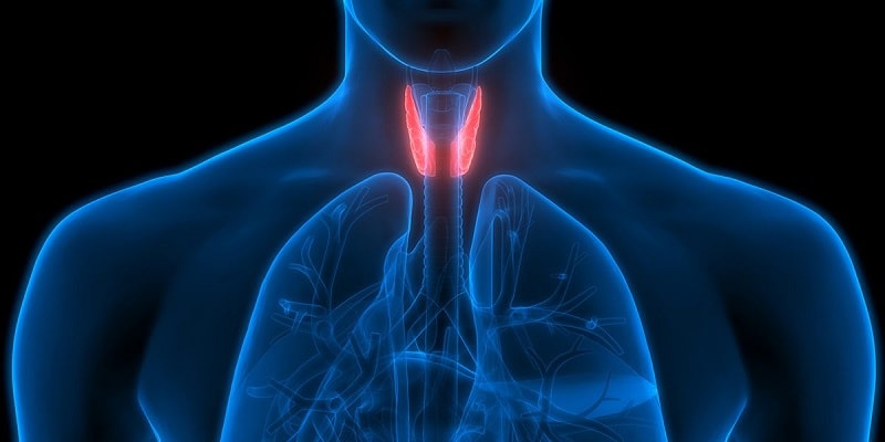 Tiroide, nuova tecnica chirurgica per operare senza tagli e cicatrici sul collo