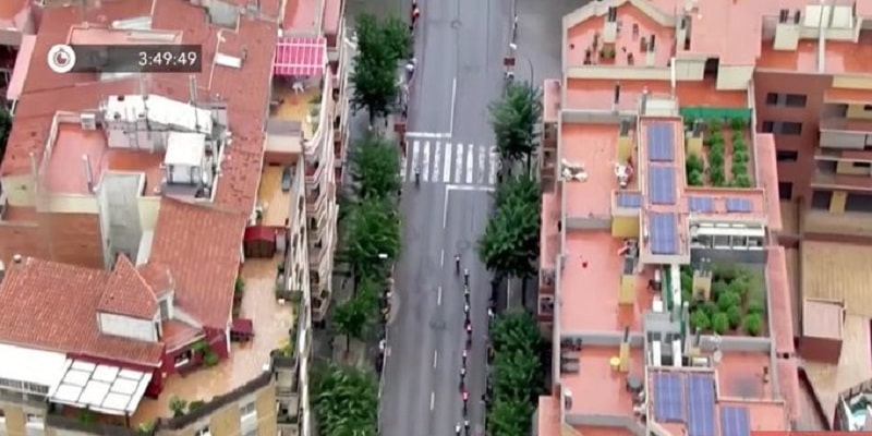 Spacciatori traditi in diretta, le immagini svelano una piantagione sul tetto