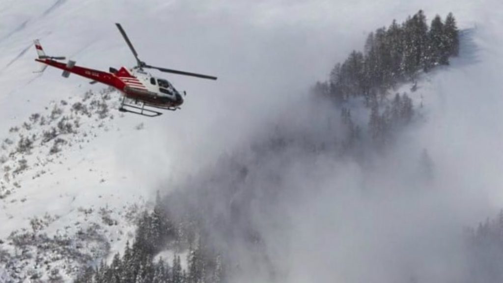 Dramma a Courmayeur, valanga si stacca dal Monte Bianco: travolte più persone