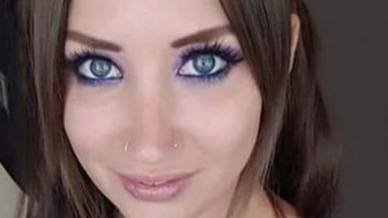 Trovata morta modella di 28 anni scomparsa da una settimana: lascia un figlio di 2 anni