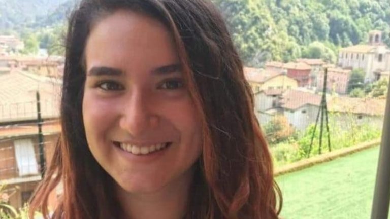 Nadia, 16 anni, è scomparsa. L’appello disperato del padre: “dove sei amore mio?”