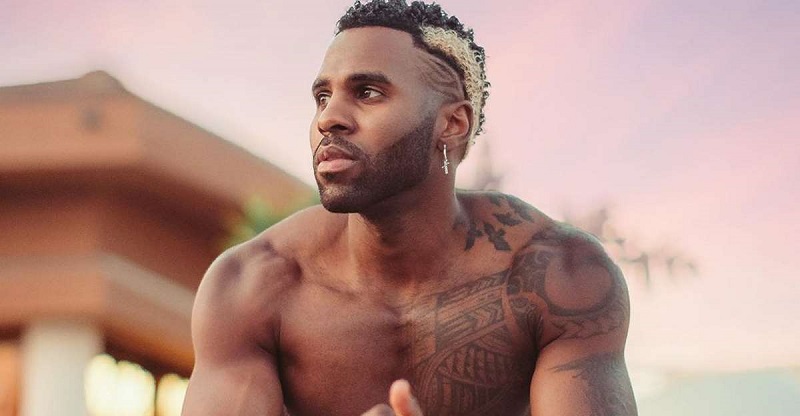 Jason Derulo censurato sui social: “Non posso far niente per le mie dimensioni” (Video)