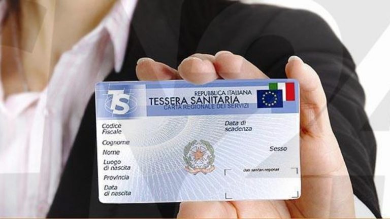 Tessera sanitaria, la brutta notizia per chi possiede la versione elettronica