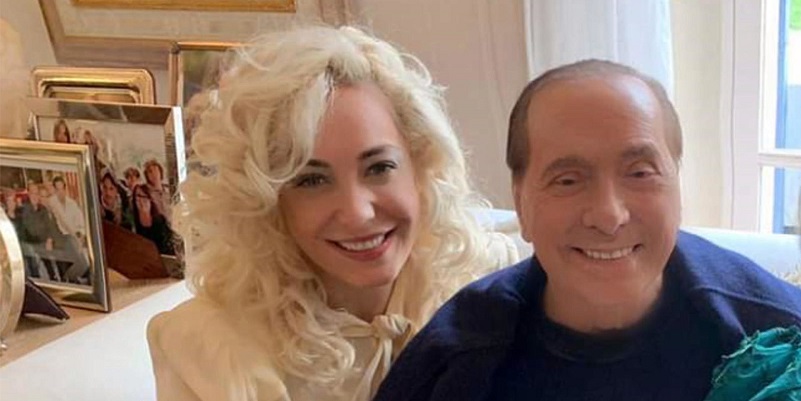 “E’ un bimbo”. Fiocco azzurro in casa Berlusconi