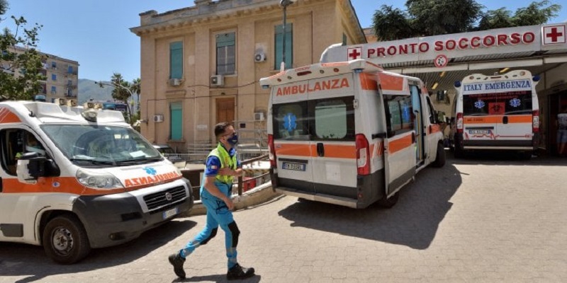 Italia, precipita l’ascensore dell’ospedale