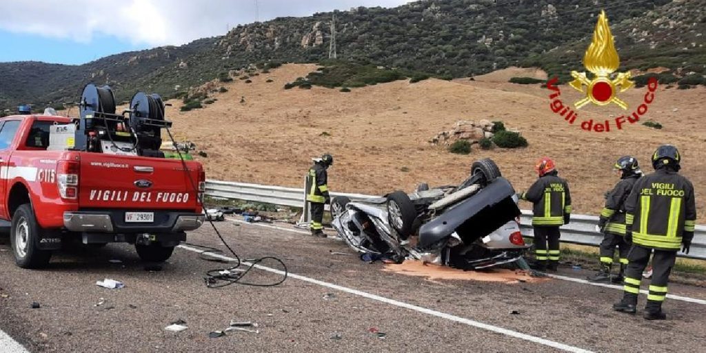 Italia, tragico schianto tra 5 mezzi: morti e feriti sull’asfalto