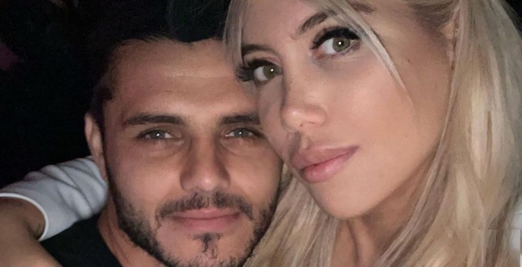 Wanda Nara a letto con Icardi, la foto pubblicata sui social viene censurata