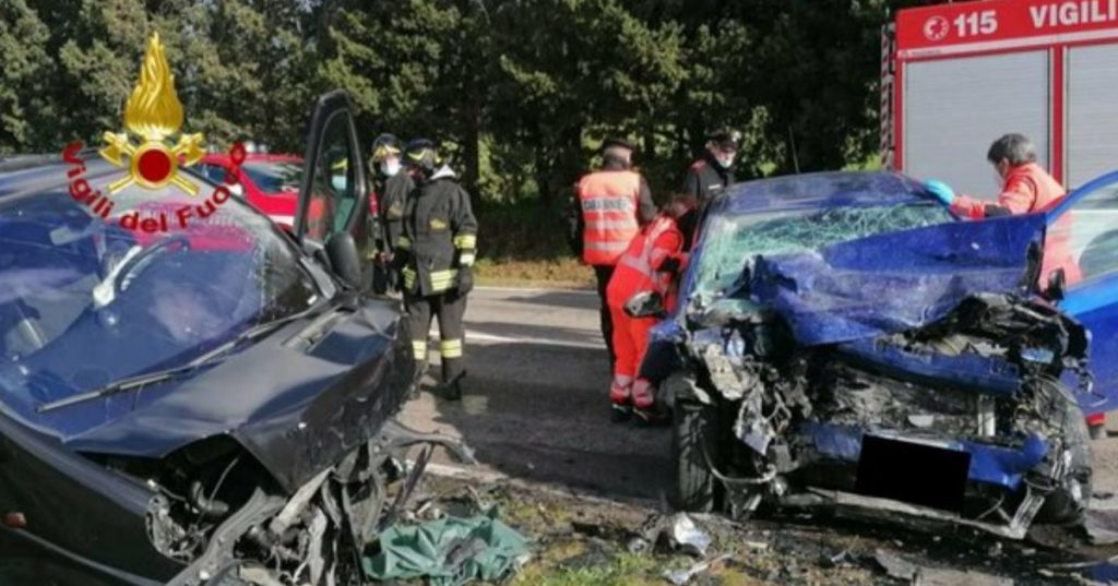 “Ci sono morti”. Drammatico incidente in Italia: tra le vittime una giovane mamma di 3 bimbe