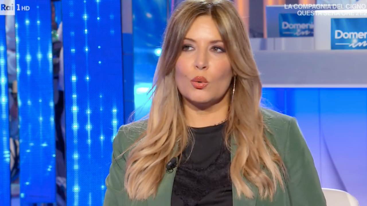 Selvaggia Lucarelli presa a testate: le sue condizioni [VIDEO]