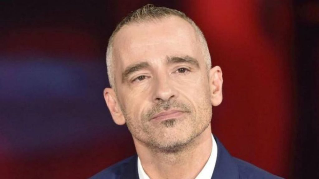 Eros Ramazzotti, la delicatissima operazione a cui è stato sottoposto: le sue condizioni