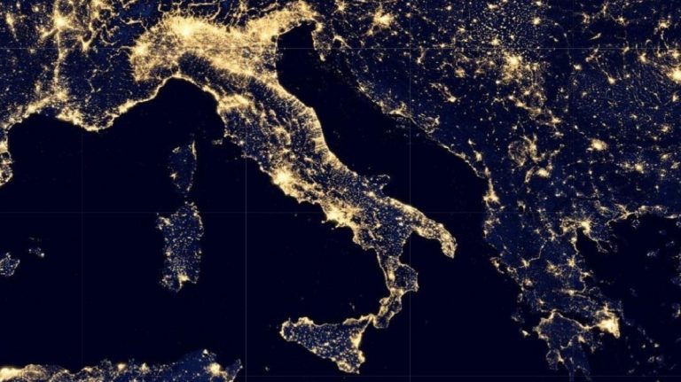 Blackout in Italia, giovedì 10 Febbraio le città italiane saranno completamente al buio: ecco perché