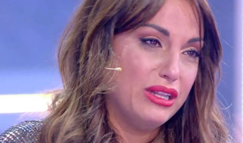 Francesca De André vittima di violenza: “Il mio fidanzato mi ha aggredita, ho rischiato la vita”