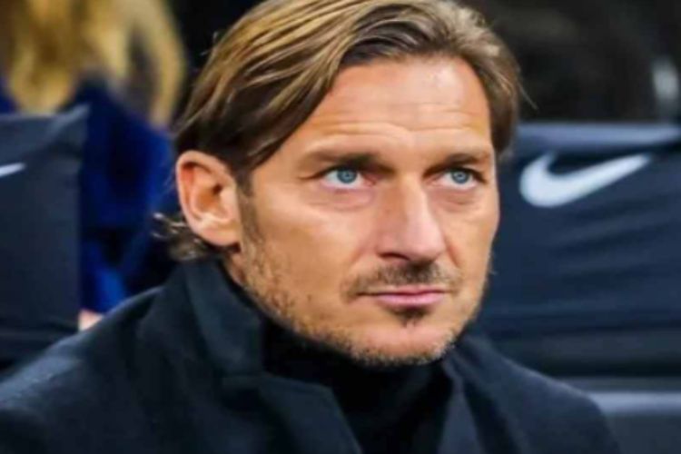 Francesco Totti, ‘beccato a letto’ con la famosissima attrice | ‘L’amante’ la conoscete tutti