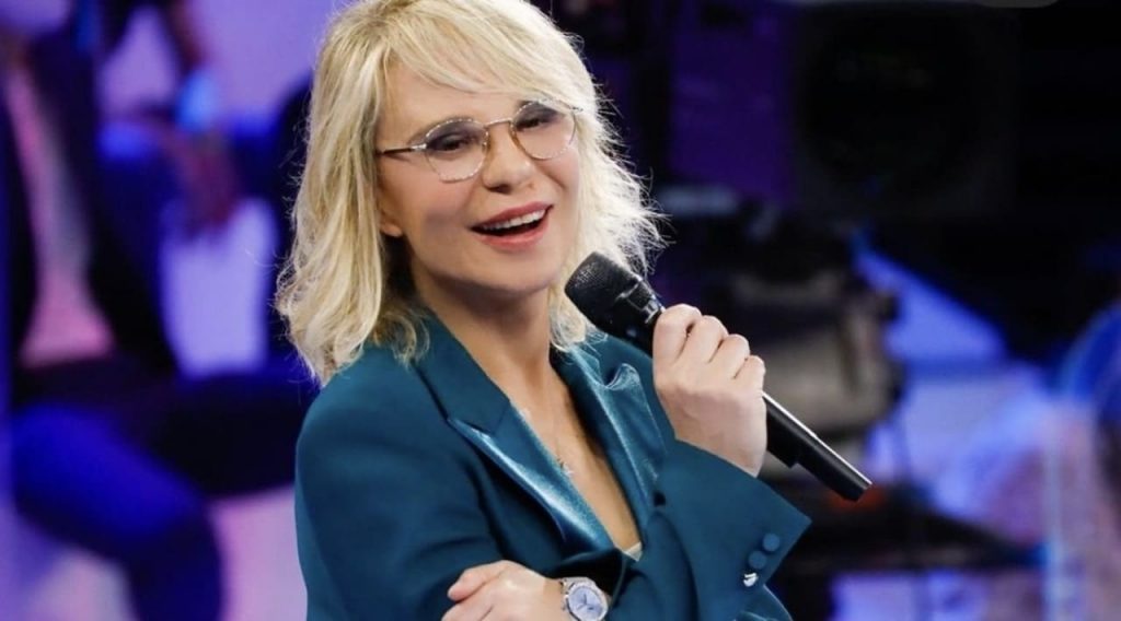 “Sarà la mia prima volta”: Maria De Filippi ci è riuscita, va a UeD dopo il Grande Fratello