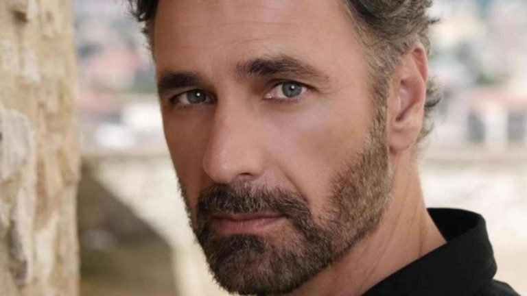 Raoul Bova, la triste confessione della compagna: “Mi ha portato ad allontanarmi…” | Fan distrutti