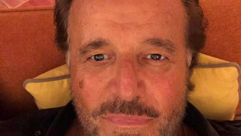 Christian De Sica dice basta: “Non ne posso più…”. La reazione di chi si è rotto le palle