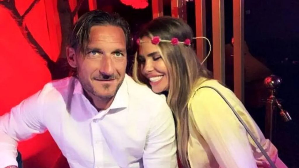 Ilary Blasi vuole riconquistare Totti: La dedica su Instangram non lascia dubbi. “Mi manchi”