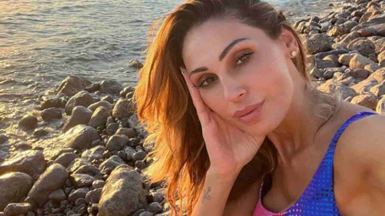 Anna Tatangelo, impazza il gossip: le ultime notizie riguardano proprio la cantante