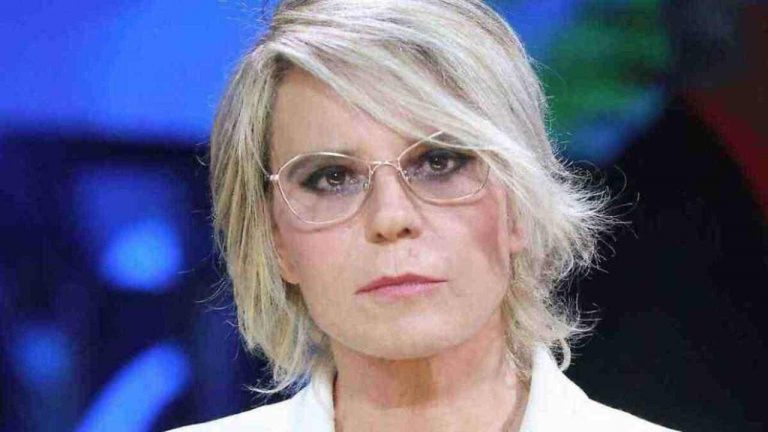 Maria De Filippi “esagerata e fuori luogo” | Commento a caldo senza pietà, ci è rimasta malissimo