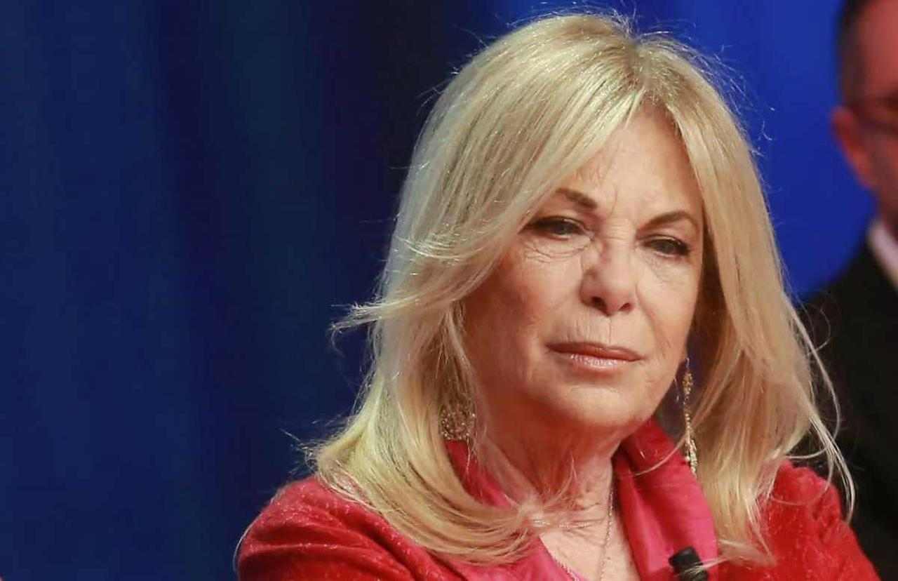 Fabrizio Frizzi aveva un’amante famosissima: Ecco la donna con cui ha tradito Rita Dalla Chiesa