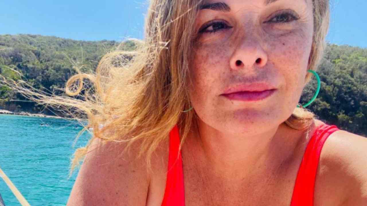 Vanessa Incontrada prima e dopo: com’era da giovanissima e com’è cambiata negli anni, resterete di stucco