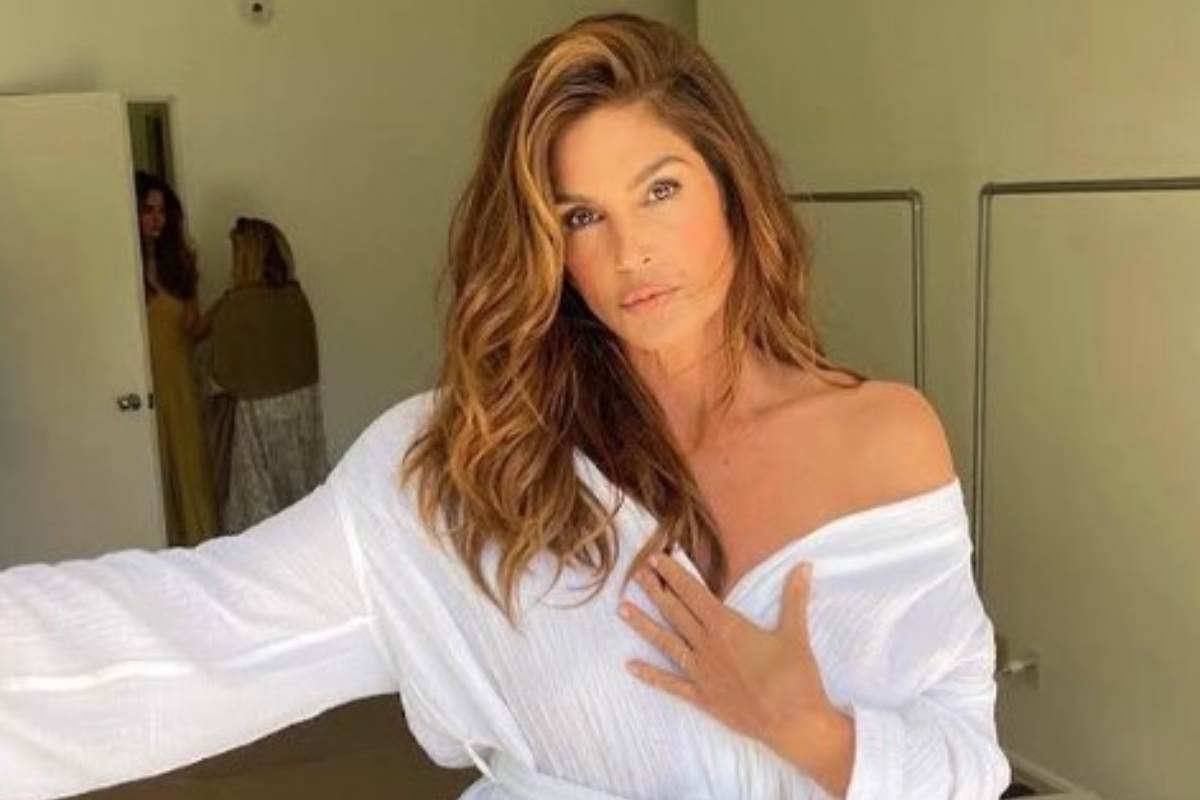 Senza trucco e filtri: Cindy Crawford si mostra così su Instagram