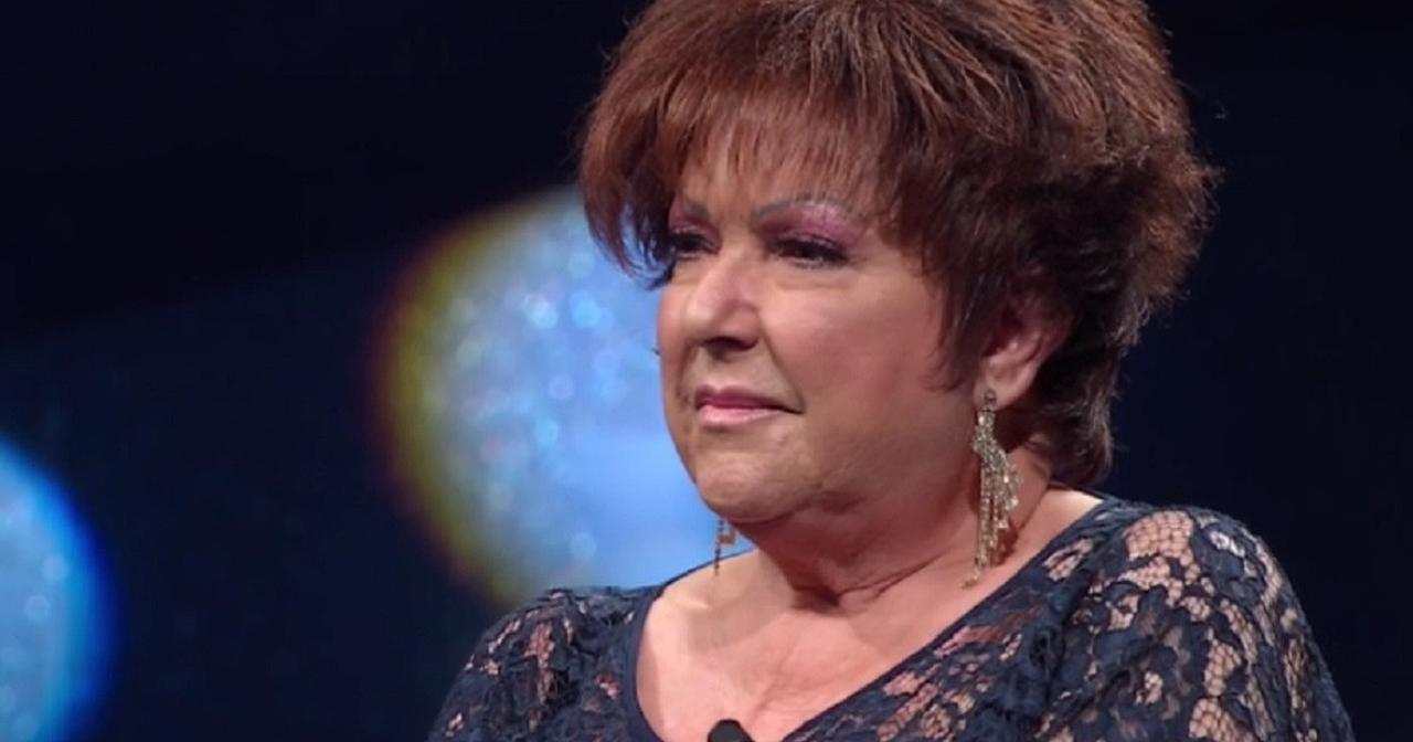 Orietta Berti dice basta, troppo dolore | Non la rivedremo più: malanno devastante