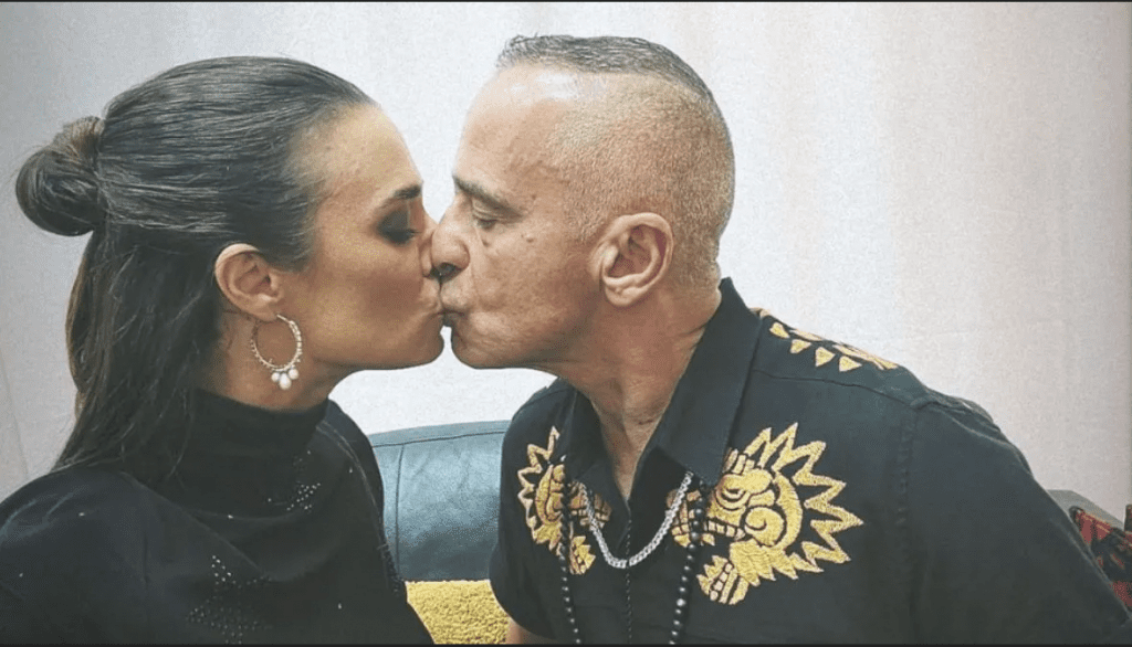 Eros Ramazzotti presenta la nuova fidanzata, giallo sull’identità della ragazza