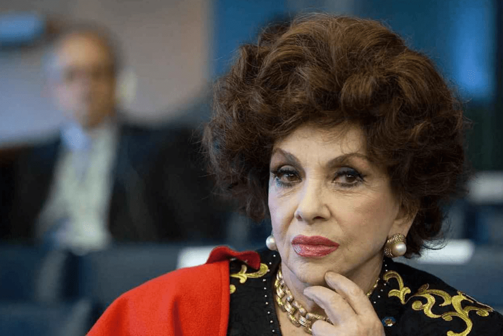 Gina Lollobrigida: un figlio segreto mai svelato a nessuno | Rivelati i dettagli