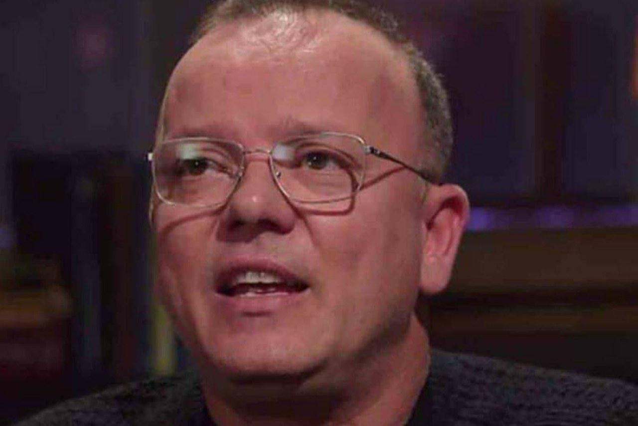 Gigi D’Alessio sotto shock: “Ho sofferto, ce lo chiedeva pure nostro figlio” | È successo tra le mura domestiche