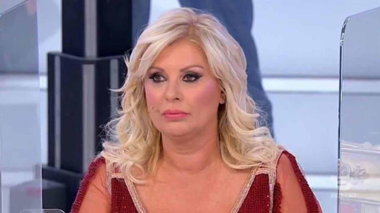 Tina Cipollari dice basta: “Non metterò più piede in questo studio” | Ormai ha deciso