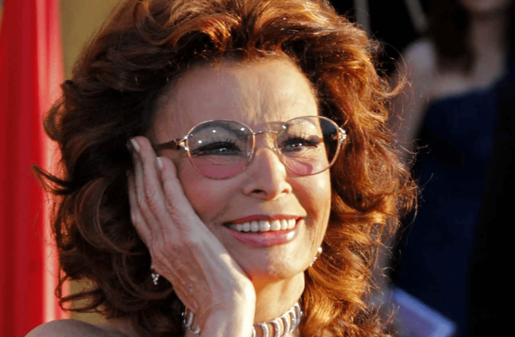 Addio Sophia Loren, la tragedia ha dilaniato il cuore di tutti: non sembra esserci più nulla da fare