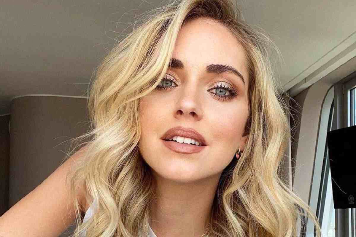 Chiara Ferragni stesa sul letto d’ospedale: flebo attaccata e medici intorno | Cosa le è successo